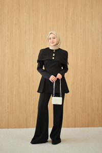 Üstü Çıkarılabilir Bolero Gold Düğme Detay Takım Siyah