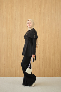 Üstü Çıkarılabilir Bolero Gold Düğme Detay Takım Siyah