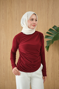 Uzun Kollu Büzgü Detay Bluz Bordo