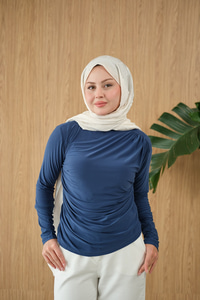 Uzun Kollu Büzgü Detay Bluz İndigo Mavi