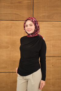 Uzun Kollu Büzgü Detay Bluz Siyah