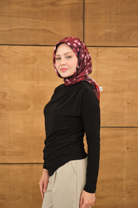 Uzun Kollu Büzgü Detay Bluz Siyah