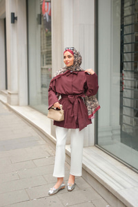 Uzun Kuşaklı Gömlek Bordo