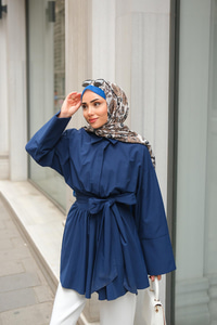 Uzun Kuşaklı Gömlek Lacivert