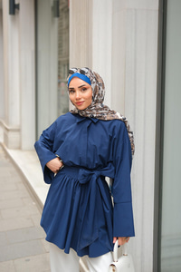 Uzun Kuşaklı Gömlek Lacivert