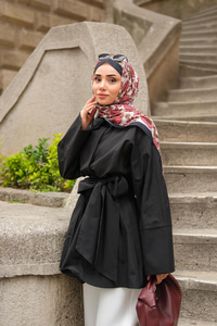 Uzun Kuşaklı Gömlek Siyah