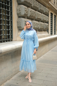 V Detay Tül Elbise Bebe Mavi