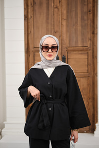 V Yaka Çıtçıtlı Tek Cep Detay Bel Bağlamalı Pike Takım Siyah