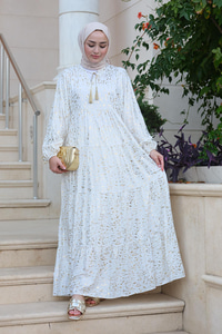 Varakalı Püsküllü Elbise Beyaz