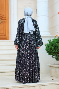 Varaklı  Püsküllü Elbise Siyah