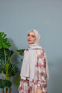 Vual Craşh Şal Taş