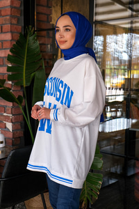 Uygun Fiyatlı WISCONSIN BASKILI SWEAT  | Loccomoda.com 