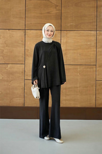 Yaka Bağlama Detay Tokalı Bisiklet Yaka Takım Siyah