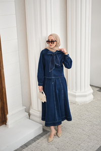 Yaka Bağlamalı Balon Kol Etekli Takım Lacivert