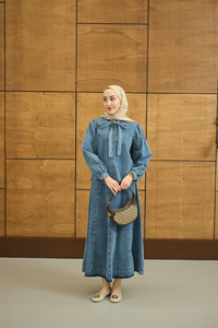 Yaka Bağlamalı Etekli Kot Takım Buz Mavi