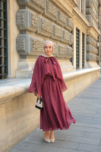 Yaka Bağlamalı Takım Bordo