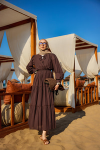 Yaka Bağlamalı Viyana Elbise Kahverengi