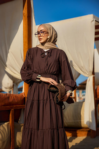 Yaka Bağlamalı Viyana Elbise Kahverengi