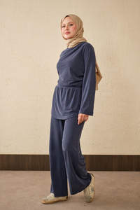 Yaka Büzgü Detay Takım Lacivert