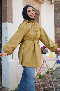 Yaka Büzgülü Bel Bağlamalı Tunik Hardal