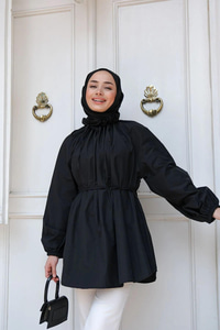 Yaka Büzgülü Bel Bağlamalı Tunik Siyah