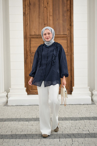 Yaka Büzgülü Gömlek Lacivert