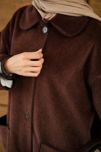 Yaka Detay Peluş Kaban Kahverengi