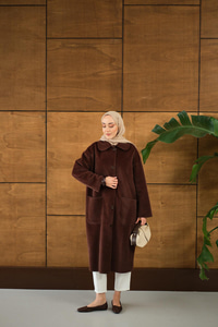 Yaka Detay Peluş Kaban Kahverengi