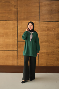 Yaka Fularlı Tunik Zümrüt Yeşil