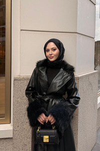 Yaka Kürk Detay Deri Trenç Siyah