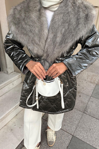 Yaka Kürklü Dikiş Detay Mont Antrasit