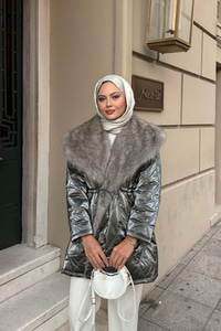 Yaka Kürklü Dikiş Detay Mont Antrasit