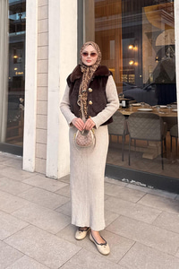 Yaka Kürklü Yelek Kahverengi