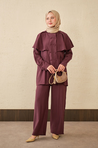 Yaka Pelerinli Çift Düğme Detay Takım Mürdüm