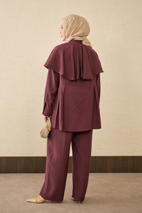 Yaka Pelerinli Çift Düğme Detay Takım Mürdüm