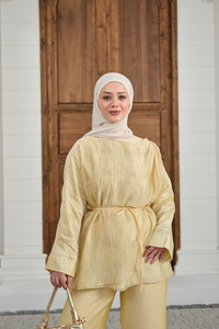 Yaka Şal Detay Bel Bağlamalı Takım Sarı