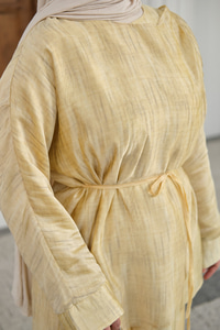 Yaka Şal Detay Bel Bağlamalı Takım Sarı