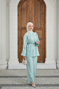 Yaka Şal Detay Bel Bağlamalı Takım Turkuaz