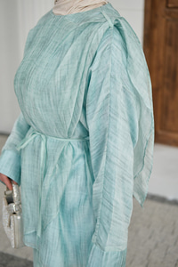 Yaka Şal Detay Bel Bağlamalı Takım Turkuaz