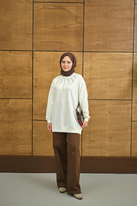 Yaka Taş Detay Tunik Beyaz