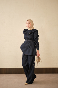 Yaka Ve Kol Büzgülü Kemer Bağlamalı Kot Takım Lacivert