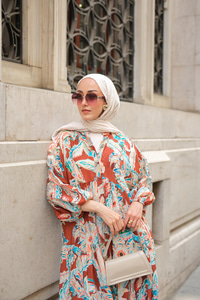 Yakamoz Desenli Elbise Kahverengi