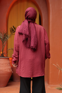 Yakası Dantel Detaylı Gömlek Bordo