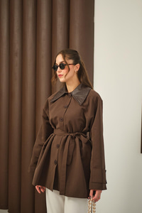 Yakası Deri Trenç Kahverengi