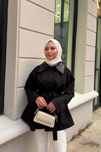 Yakası Deri Trenç Siyah