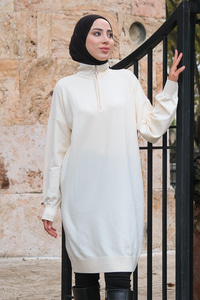 Yakası Fermuarlı Triko Kazak Krem