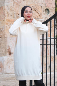 Yakası Fermuarlı Triko Kazak Krem