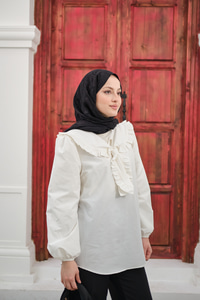 Yakası Fırfırlı Basic Gömlek Beyaz