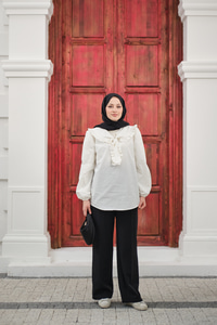 Yakası Fırfırlı Basic Gömlek Beyaz