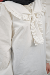 Yakası Fırfırlı Basic Gömlek Beyaz